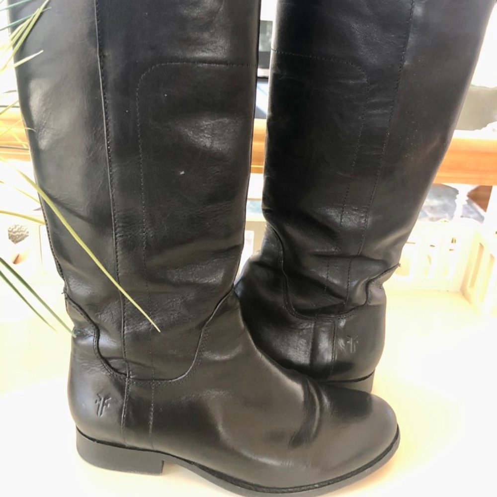 FRYE Classic Tall Black Leather Riding Boots